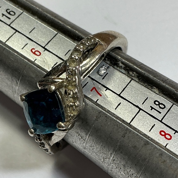 Vintage Sterling Silver STS Blue Topaz Ring. Size. 7 - Picture 3 of 8